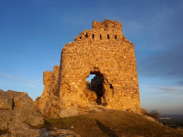 Castillo de Dos Hermanas