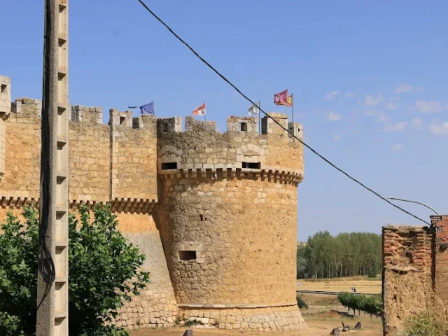 Castillo de Grajal de Campos