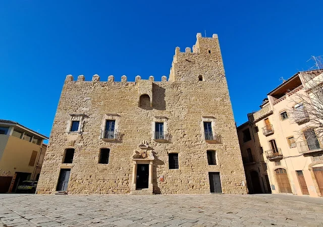 Castillo de la Bisbal d’Empordà