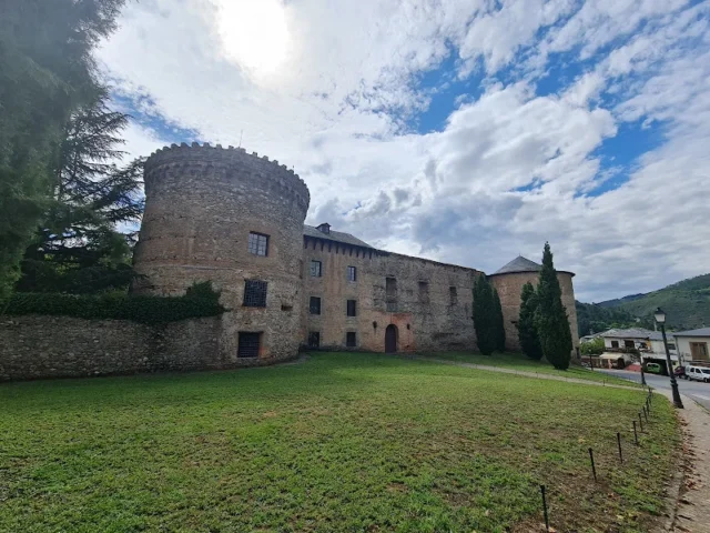 Castillo-Palacio de los Marqueses de Villafranca