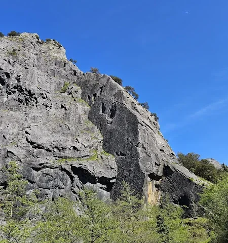 Jentilbaratza Gaztelua/Castillo de Jentilbaratza